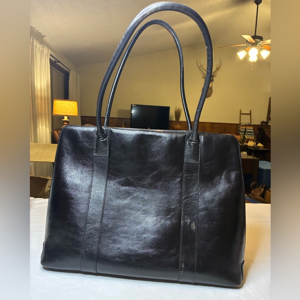 HOBO International Black Leather Tote Bag Structured Shoulder Purse Red Lining